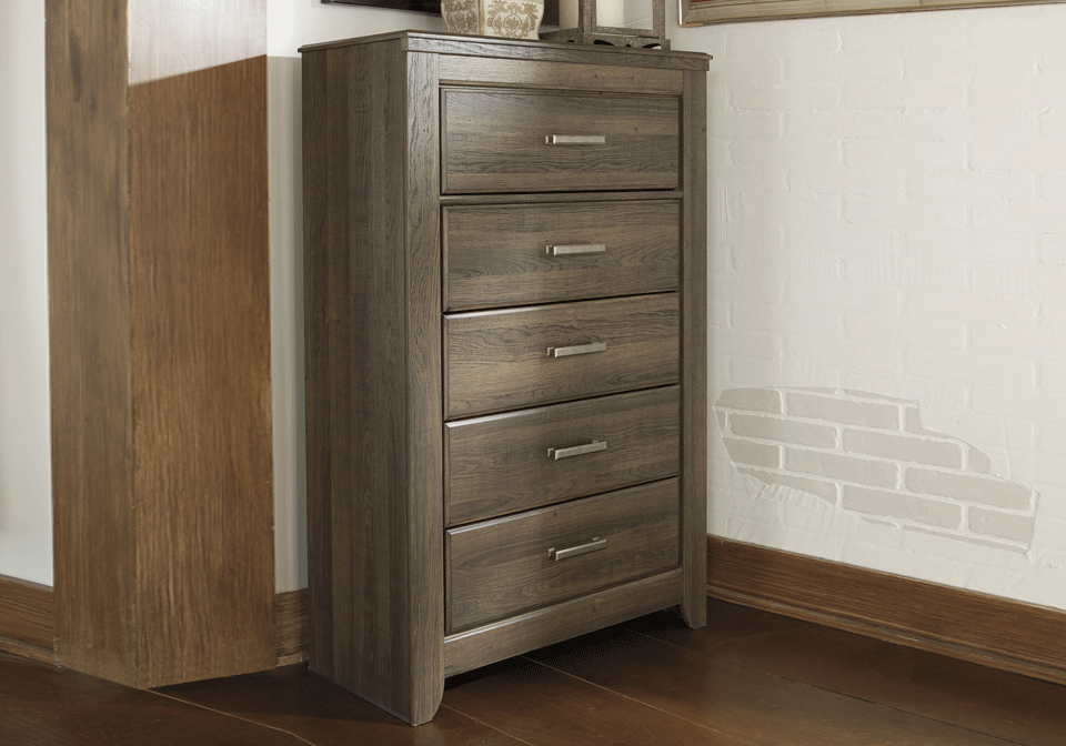 Juararo Dark Brown Chest