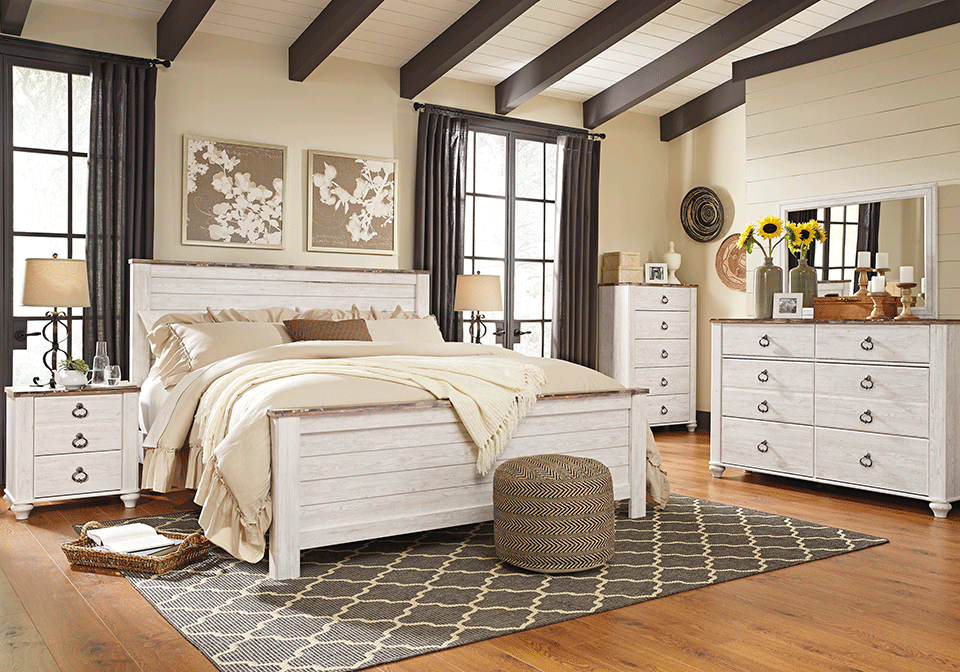 Willowton Whitewash King Panel Bedroom Set