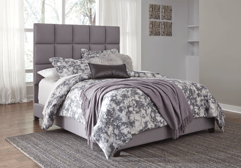 Alternative view of Dolante Gray Tufted Queen Upholstered Bed
