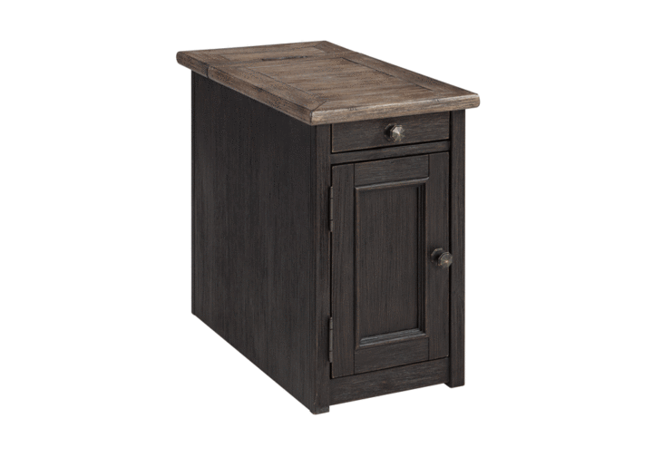 Alternative view of Tyler Creek Chairside End Table