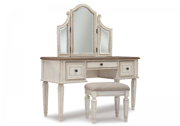 Alternative view of Realyn 3-Piece Vanity Set