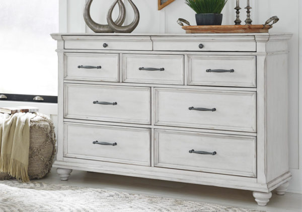 Kanwyn Whitewash King Panel Storage Bedroom Set - Image 3