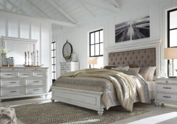 Kanwyn Upholstered Queen Panel Storage Bedroom Set