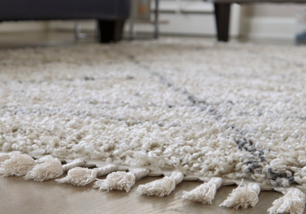 Abdalah Cream Large Rug - Image 3
