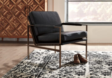 Puckman Black Accent Chair