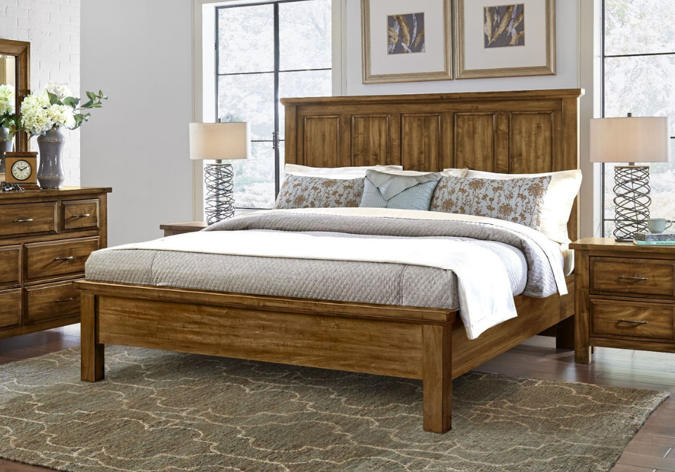 Maple Road Antique Amish King Bed