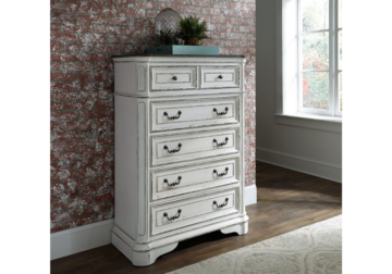 Magnolia Manor Chest