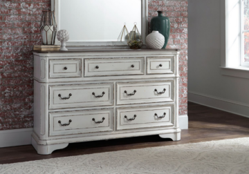 Magnolia Manor Dresser