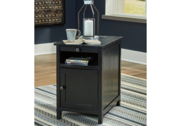 Treytown Black Chairside End Table
