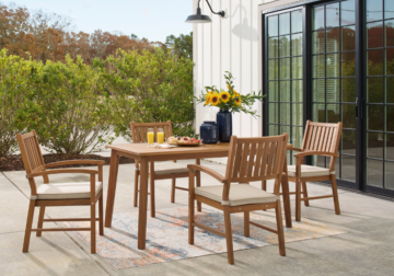 Featured Outdoor