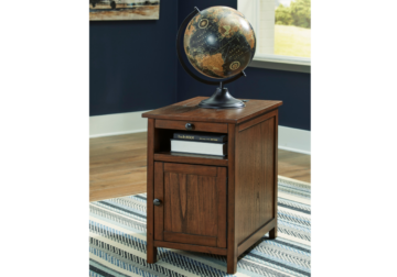 Treytown Brown Chairside End Table
