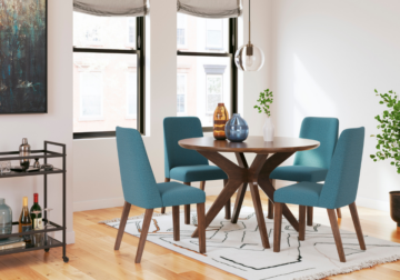 Lyncott 5-Piece Dining Set with Blue Chairs