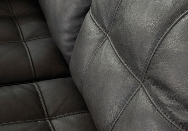 Luigi Thunder Loveseat - Image 4