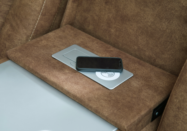 Wolfridge Power Reclining Sofa Set - Image 8