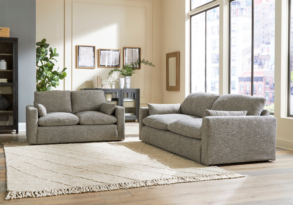 Dramatic Sofa Set