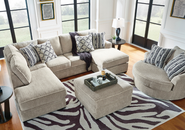 Calnita LAF Chaise Sectional - Image 3