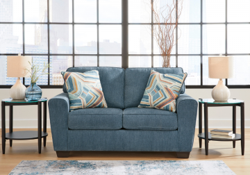 Cashton Loveseat