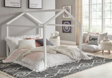Flannibrook White Full House Bed Frame