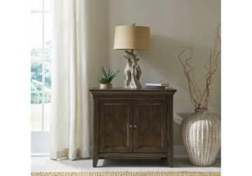 Paradise Valley Bedside Chest