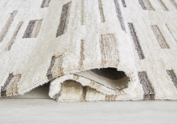 Leesdale Medium Rug - Image 2
