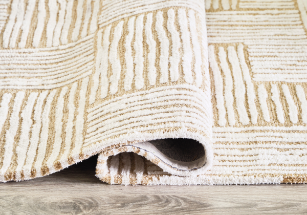 Adanmund Large Rug - Image 3