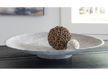 Alternative view of Moises Bowl