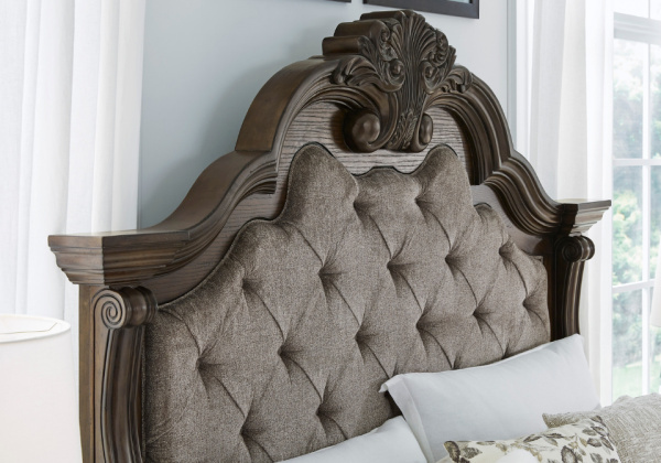 Maylee King Upholstered Bed - Image 4