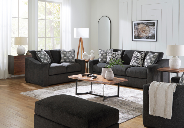 Wryenlynn Onyx Sofa - Image 4