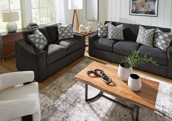 Wryenlynn Onyx Loveseat - Image 5