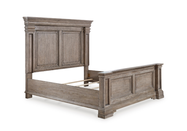 Blairhurst Two Tone Queen Panel Bed - Image 5