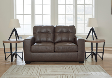 Barlin Mills Umber Loveseat
