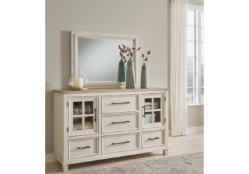 Alternative view of Shaybrock Mirror