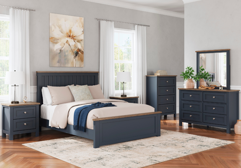 Landocken Queen Panel Bed Set