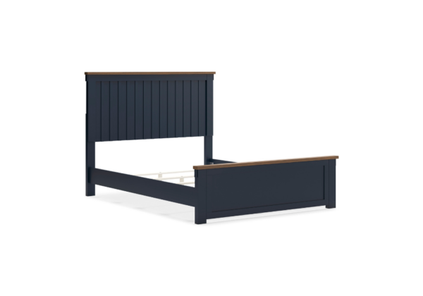 Landocken Queen Panel Bed - Image 4