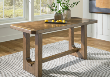 Alternative view of Cabalynn Counterheight Dining Table