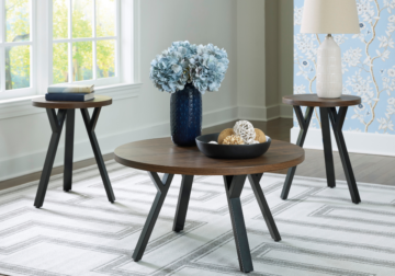Alternative view of Elbrynn Occasional Table Set