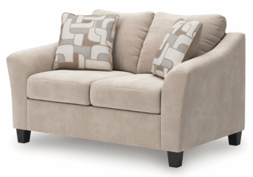Willarae Loveseat
