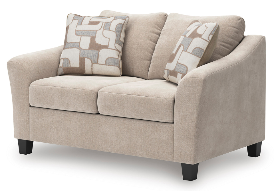 Willarae Loveseat