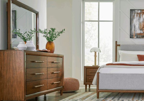 Lyncott King 4-Piece Bedroom Set - Image 4