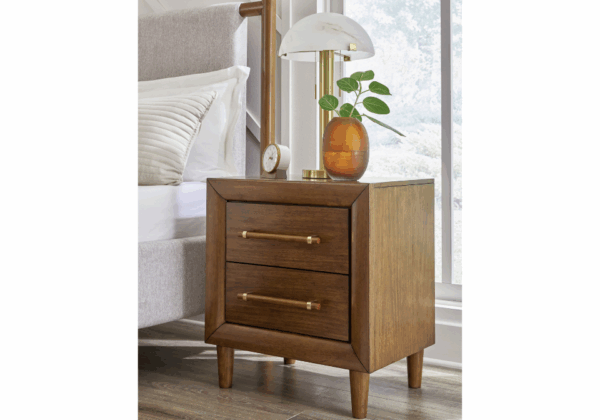 Lyncott King 4-Piece Bedroom Set - Image 7