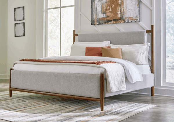 Lyncott Queen Upholstered Panel Bed - Image 4