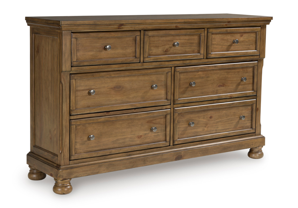 Feddinger Medium Brown Dresser