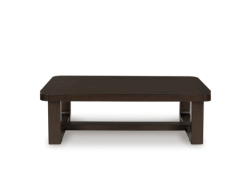 Alternative view of Breckington Cocktail Table