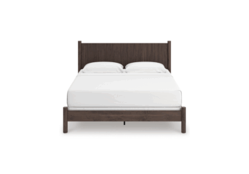 Alternative view of Pamytta Queen Panel Bed