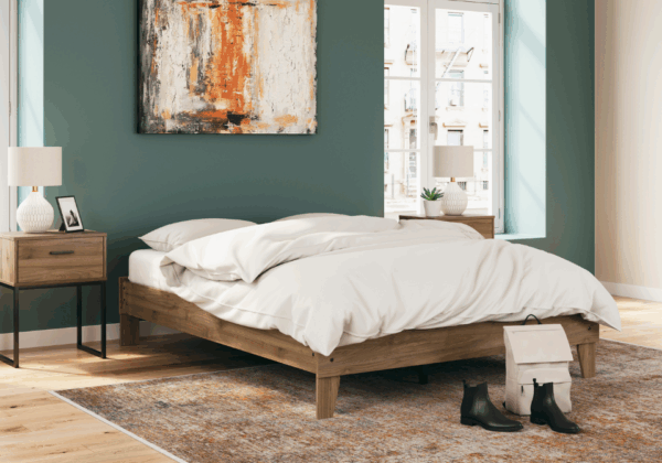 Deanlow Honey Queen Platform Bed - Image 3