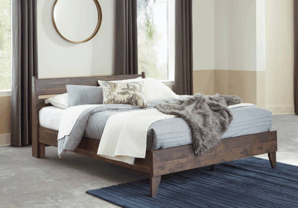 Calverson Mocha Queen Panel Bed - Image 3