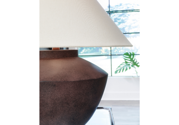 Honsworth Poly Table Lamp - Image 2
