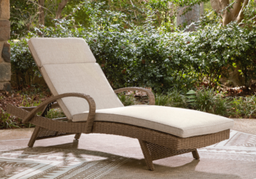 Alternative view of Laguna Heights Chaise Lounge
